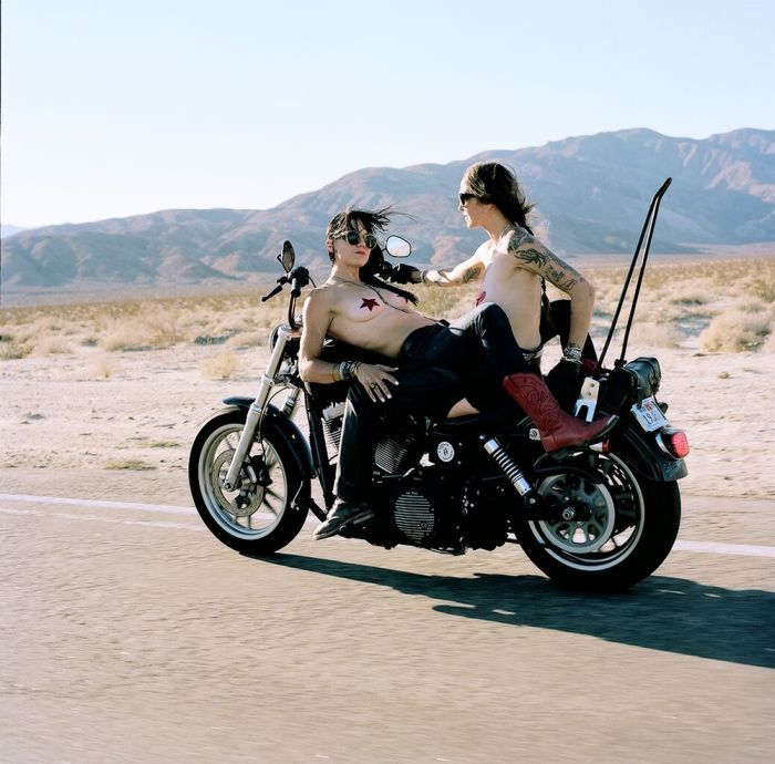 Girls on a motorcycle in Zhumadian